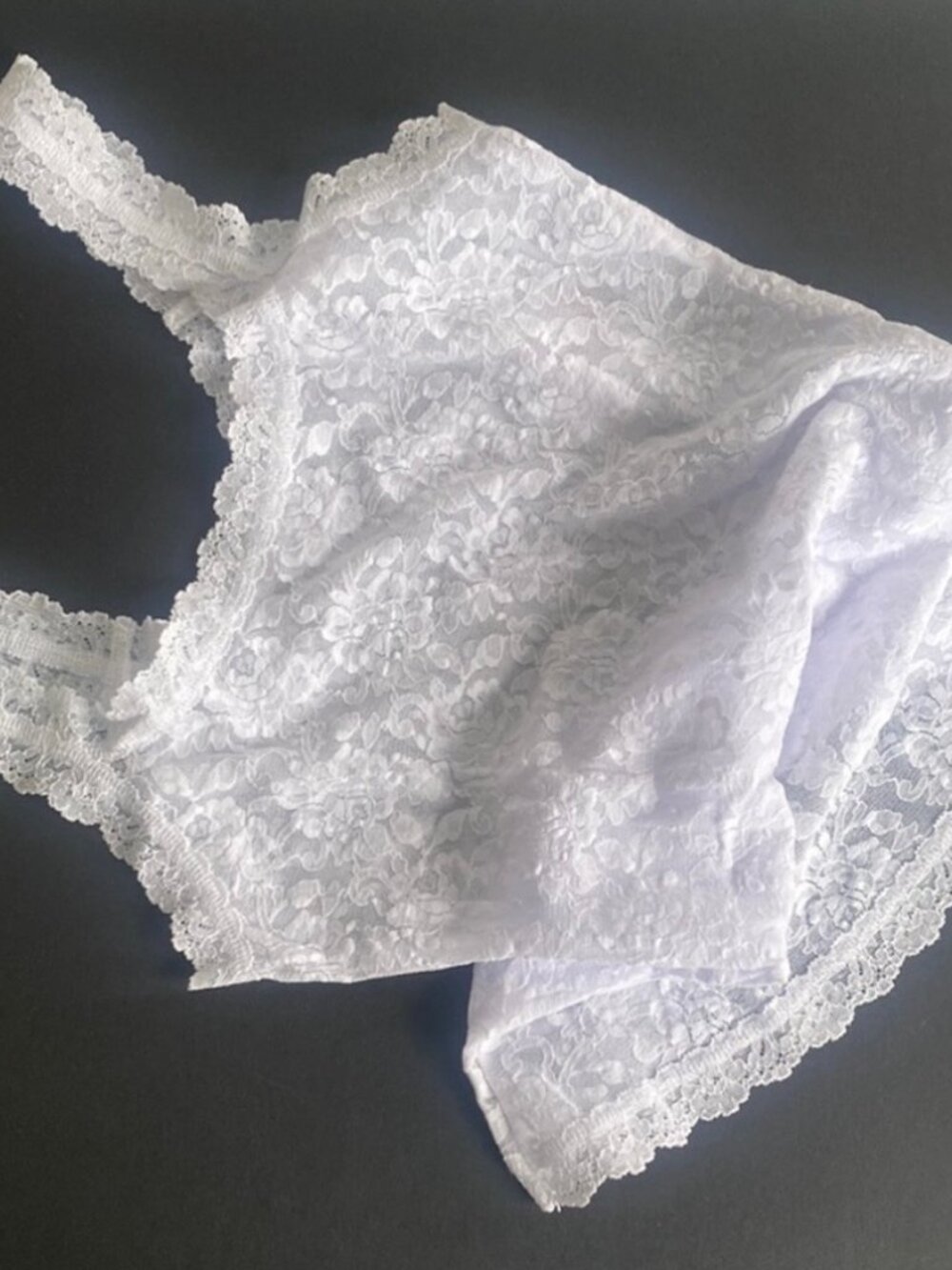 Signature Lace Unlined Camisole - Picture 2 of 4